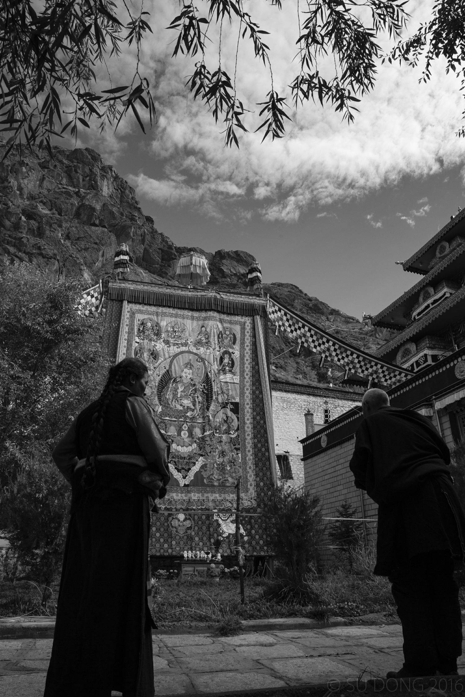 高原往事 北传宁玛派祖庭山南贡嘎县多吉扎寺夏季金刚法会.